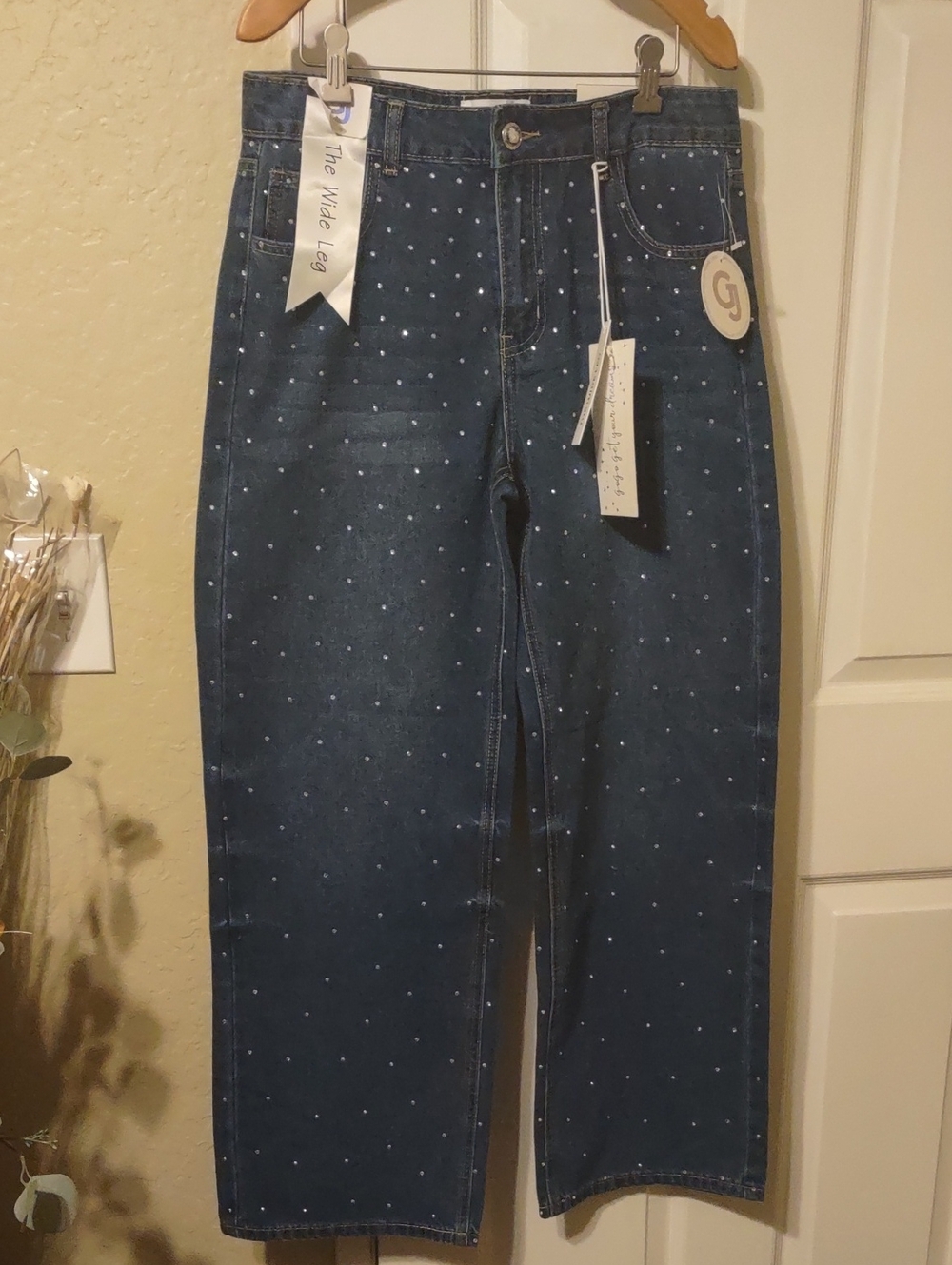 GoGo Embellished Dark Blue Wide Leg Jeans Sise 9/29 New